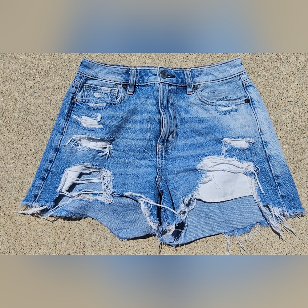 American Eagle Outfitters Light Blue Distressed Jean Shorts